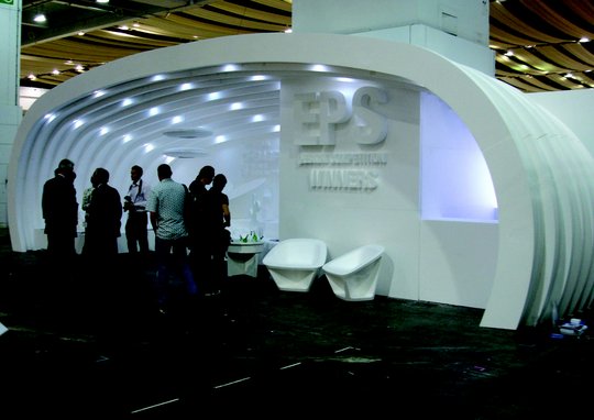 EPS Stand 100% Design London · image 2