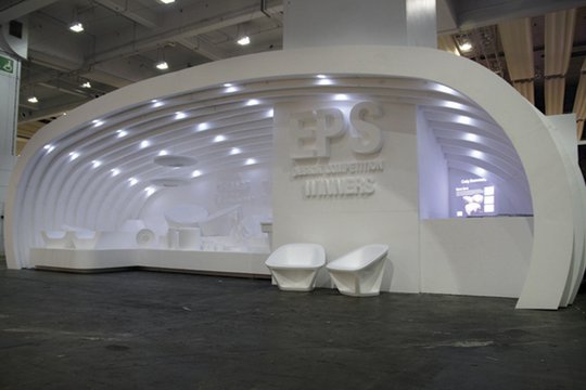 EPS Stand 100% Design London · image 1