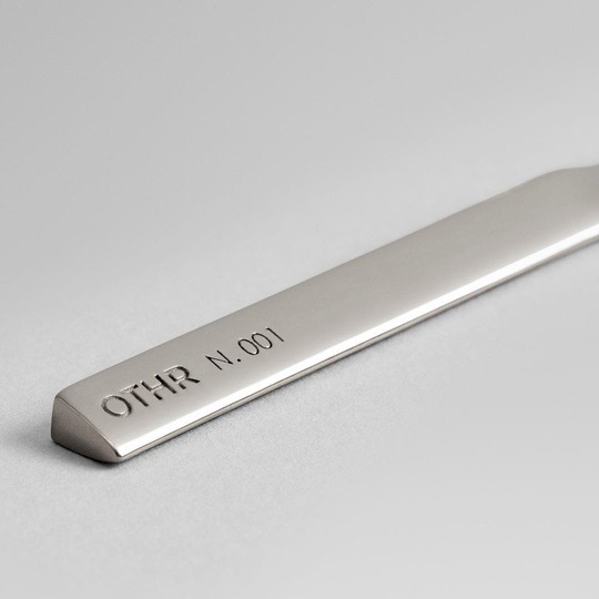 'Time In' | Othr
3D printed silver butter knife... 📷 @othr__ #NYC #Othr #breakfast #butterknife #simplicity #michaelsodeau #michaelsodeaustudio #design #modern #silver #newproject #NYCxDESIGN